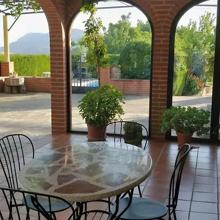 Fuente De La Higuera *