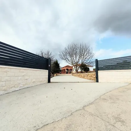 Fuente De La Higuera Дом отдыха