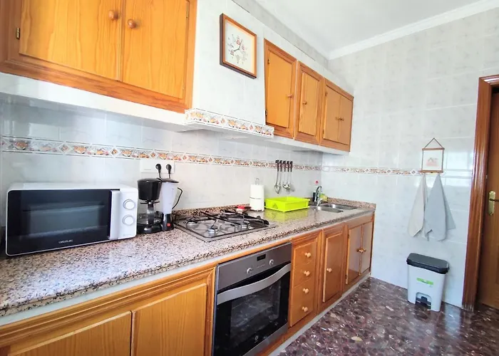 Fuente De La Higuera *